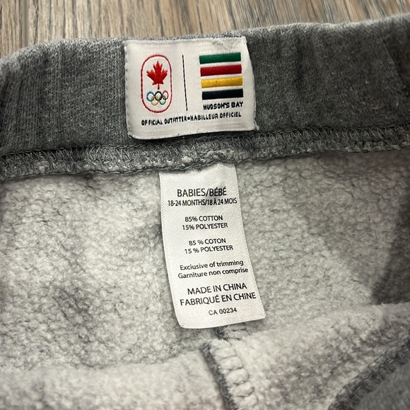 Hudson’s Bay Olympic Track Pants - Picture 3 of 5